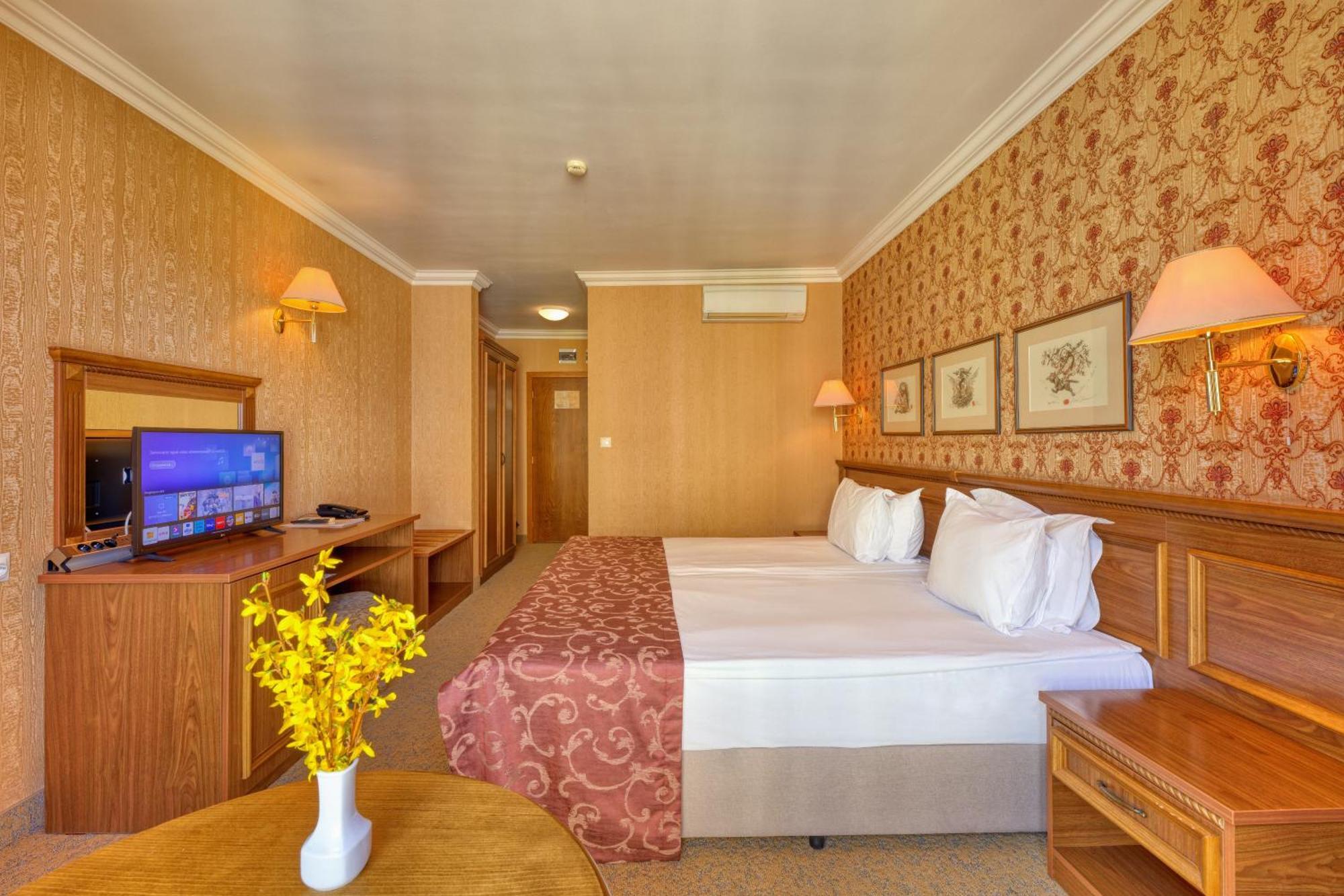 היסריה Hotel Club Central מראה חיצוני תמונה