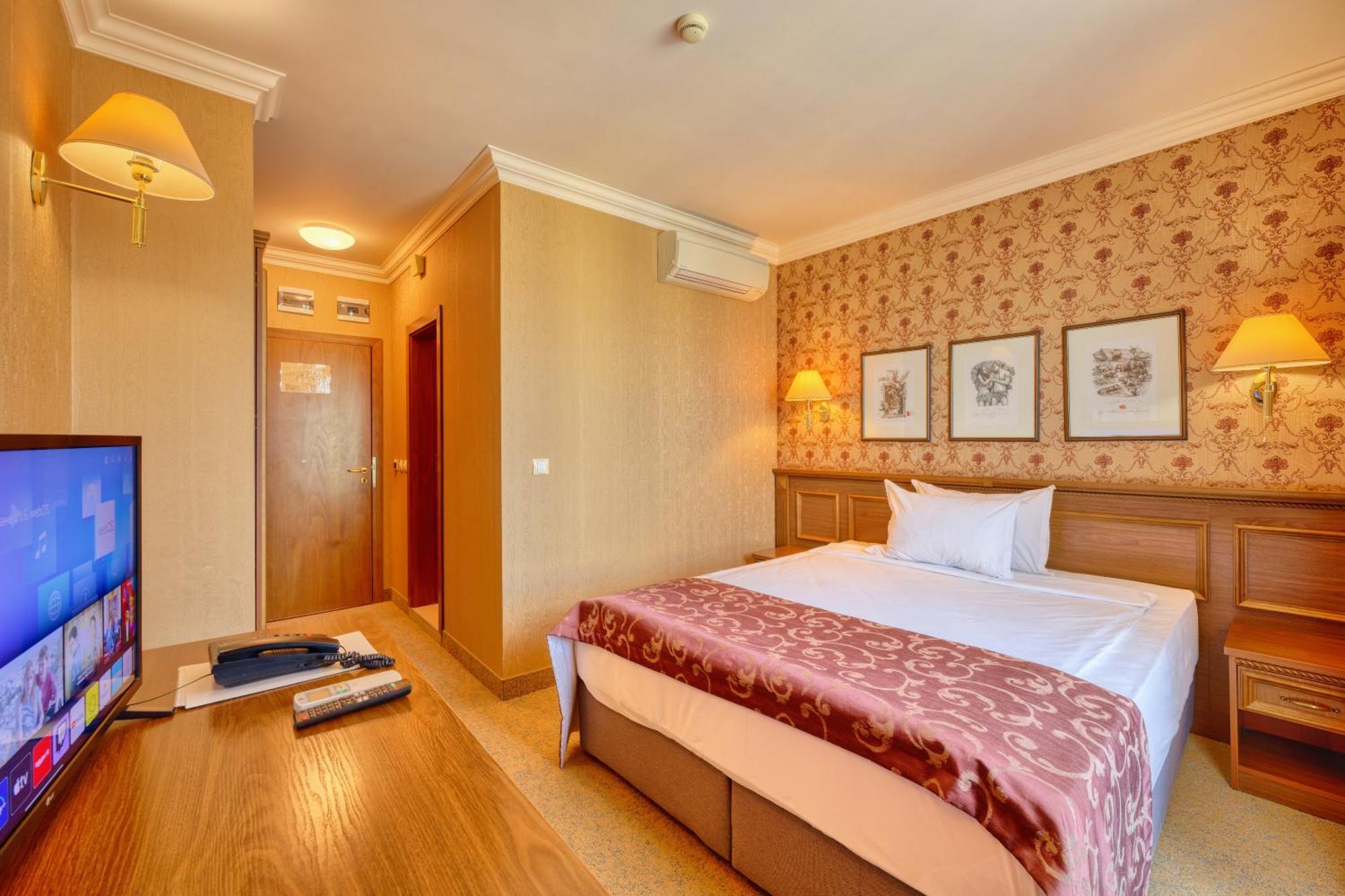 היסריה Hotel Club Central מראה חיצוני תמונה