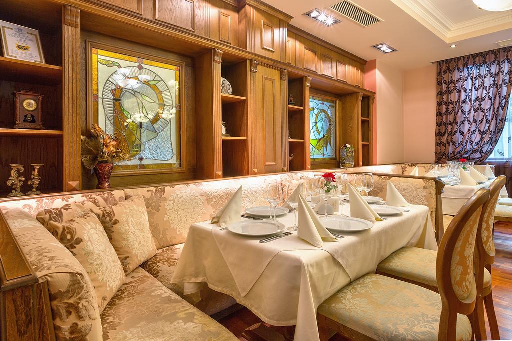 היסריה Hotel Club Central מראה חיצוני תמונה