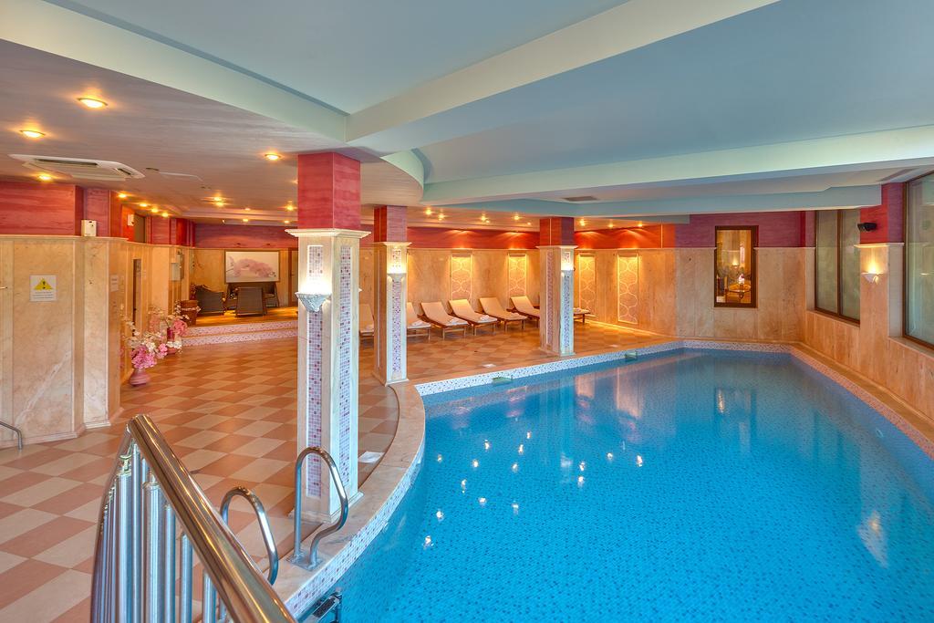 היסריה Hotel Club Central מראה חיצוני תמונה