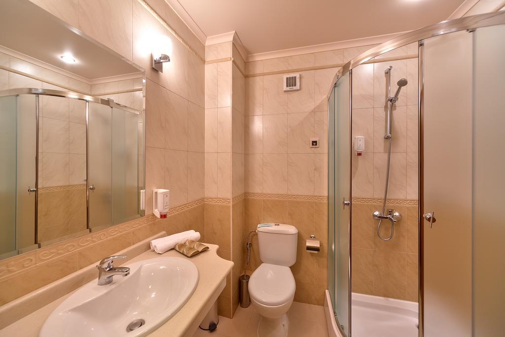 היסריה Hotel Club Central מראה חיצוני תמונה