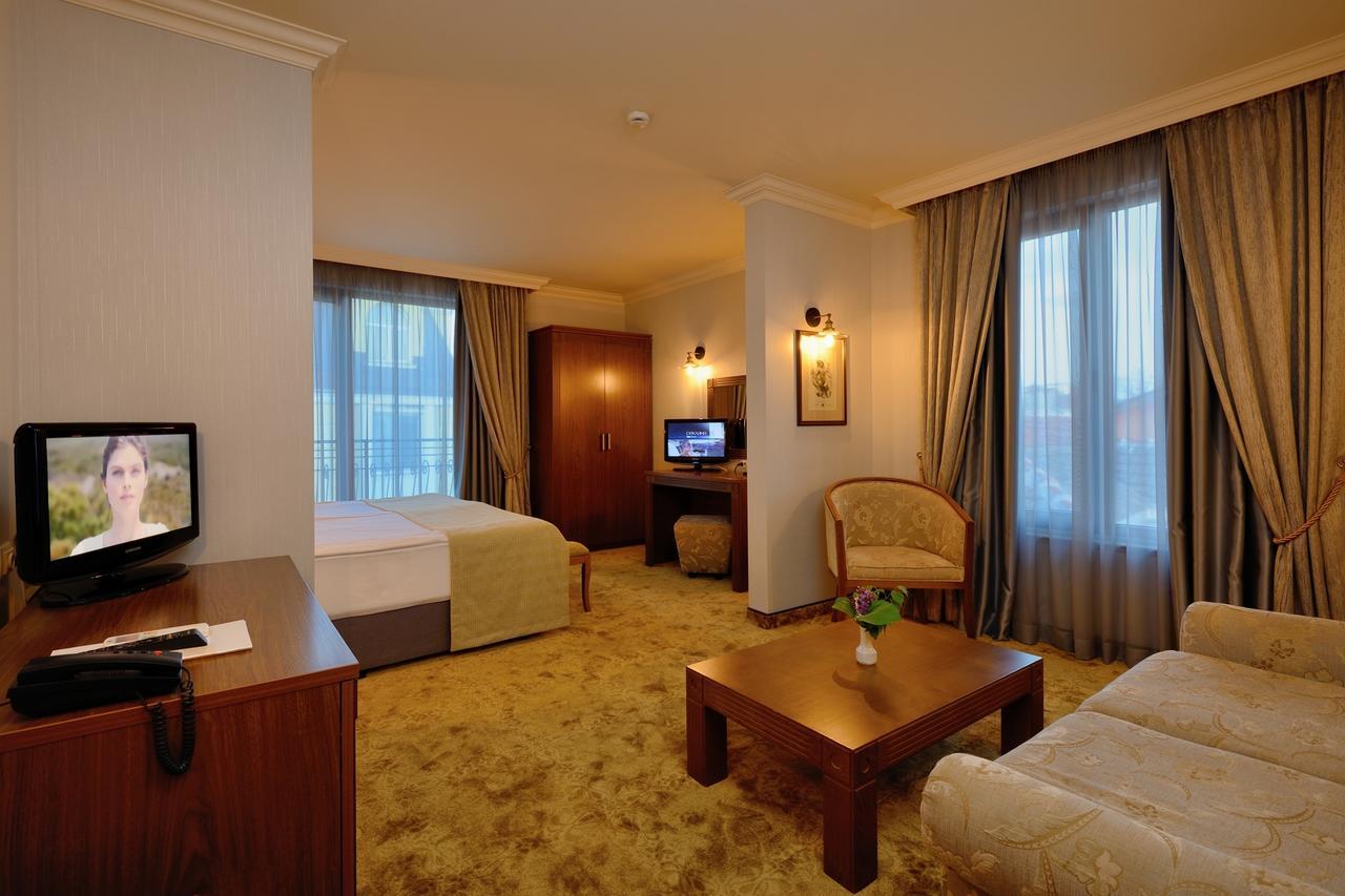 היסריה Hotel Club Central מראה חיצוני תמונה